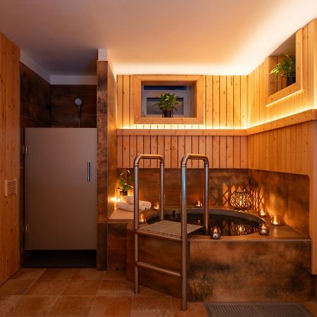 Hotel Praha Hrensko Ngoại thất bức ảnh